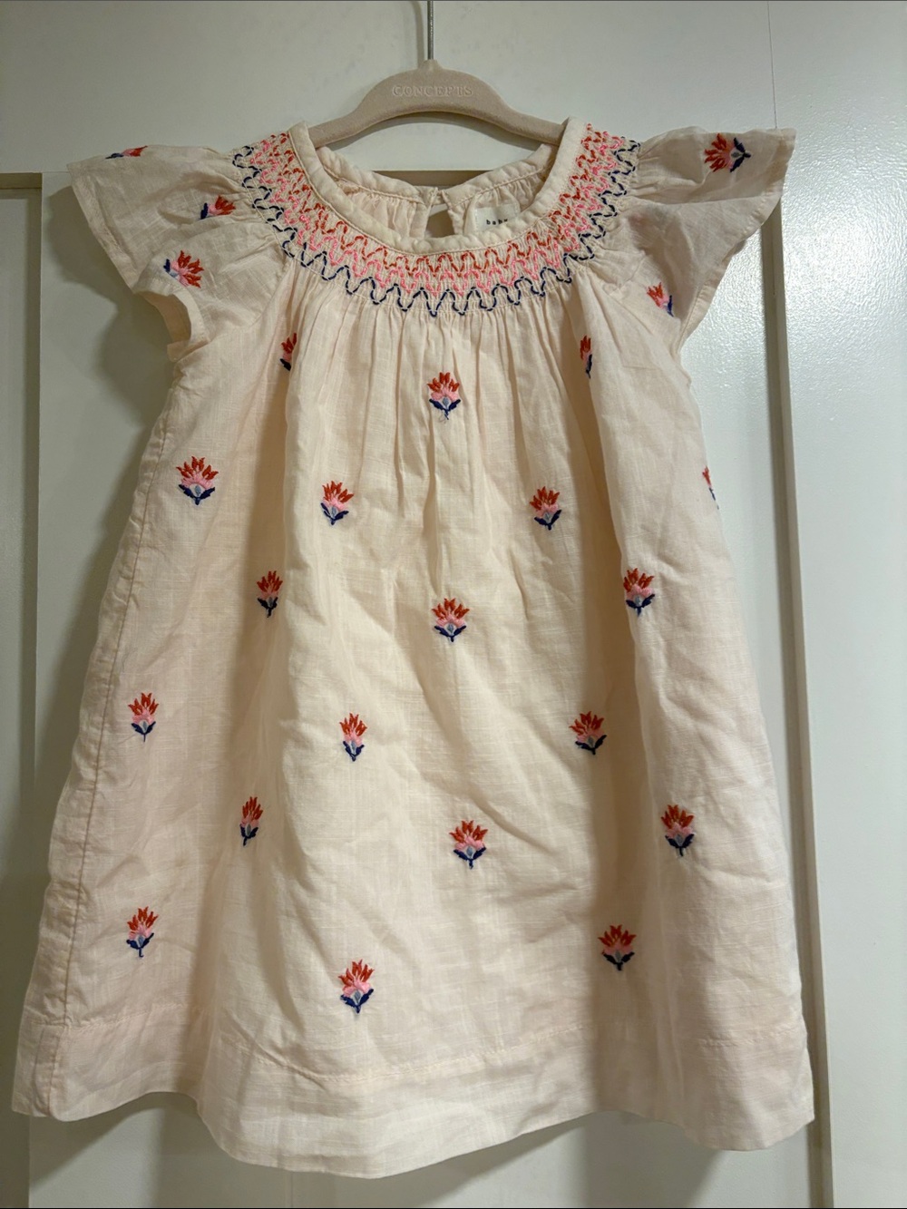EUC GAP Light Pink Boho dress with Red & Blue Embroidery size 18-24 months